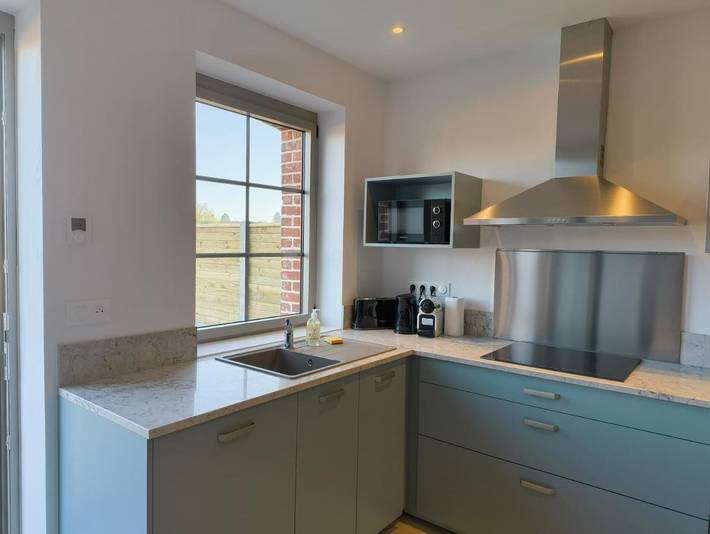 Location de vacances pour 4 personnes, avec jardin ainsi que piscine et bassin pour enfant à Biville-la-Baignarde - 3