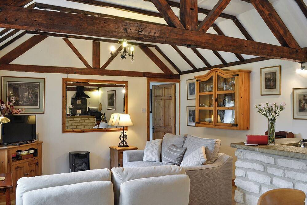 1 bedroom accommodation in Ampney Crucis, near Cirencester in Cirencester, Gloucestershire
