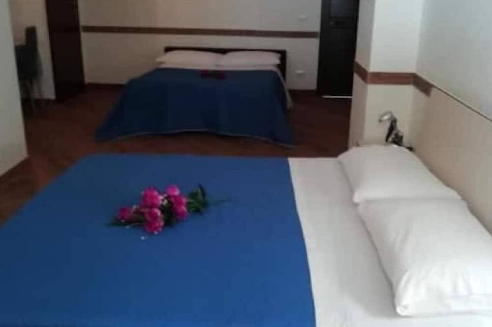 Summer Dream - Studio apartment with terrace in Mazara del Vallo, Mazara del Vallo und Umgebung