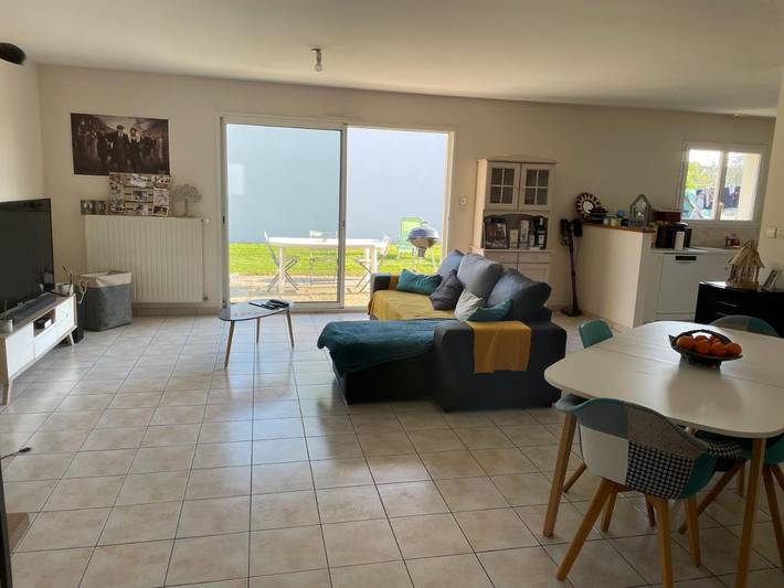 Location de vacances pour 4 personnes, avec vue ainsi que terrasse et jardin, animaux acceptés à Les Landes-Genusson - 2
