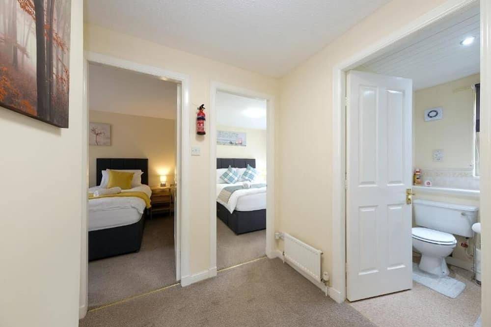Entire apartment, Pure Apartments Commuter- Dunfermline South in Dunfermline, Fife region