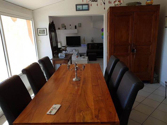 Chambre d’hôte pour 2 personnes, avec jardin et piscine