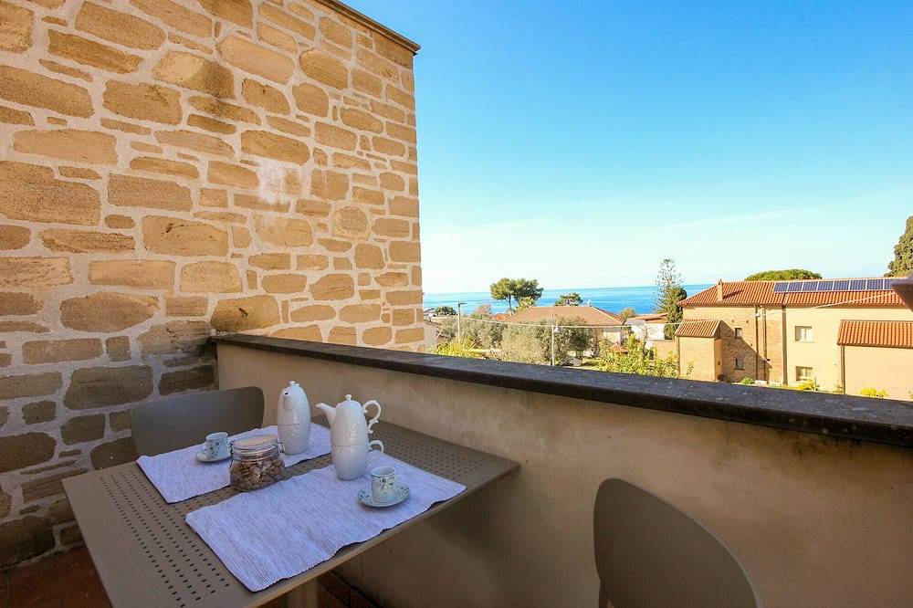 Entire apartment, Lovely apartment in San Marco di Castellab in San Marco, Cilento