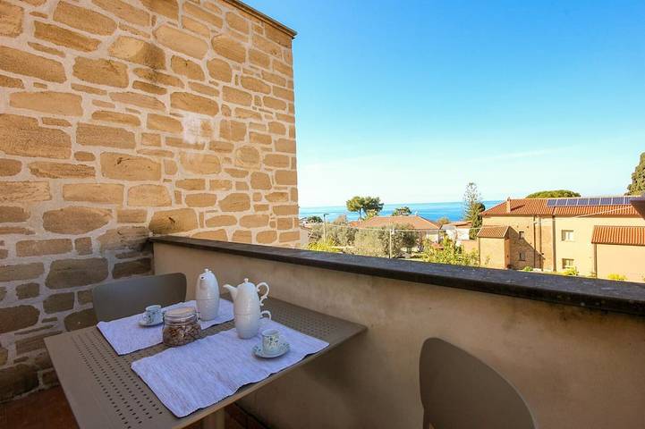 Holiday apartment for 3 people, with terrace and sauna - 1