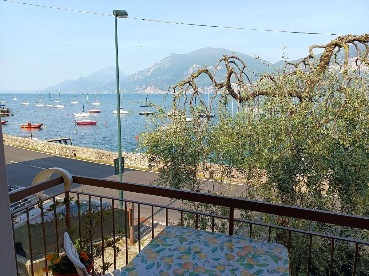 Ganze Wohnung, Lorena house in Brenzone, Gardasee-Berge