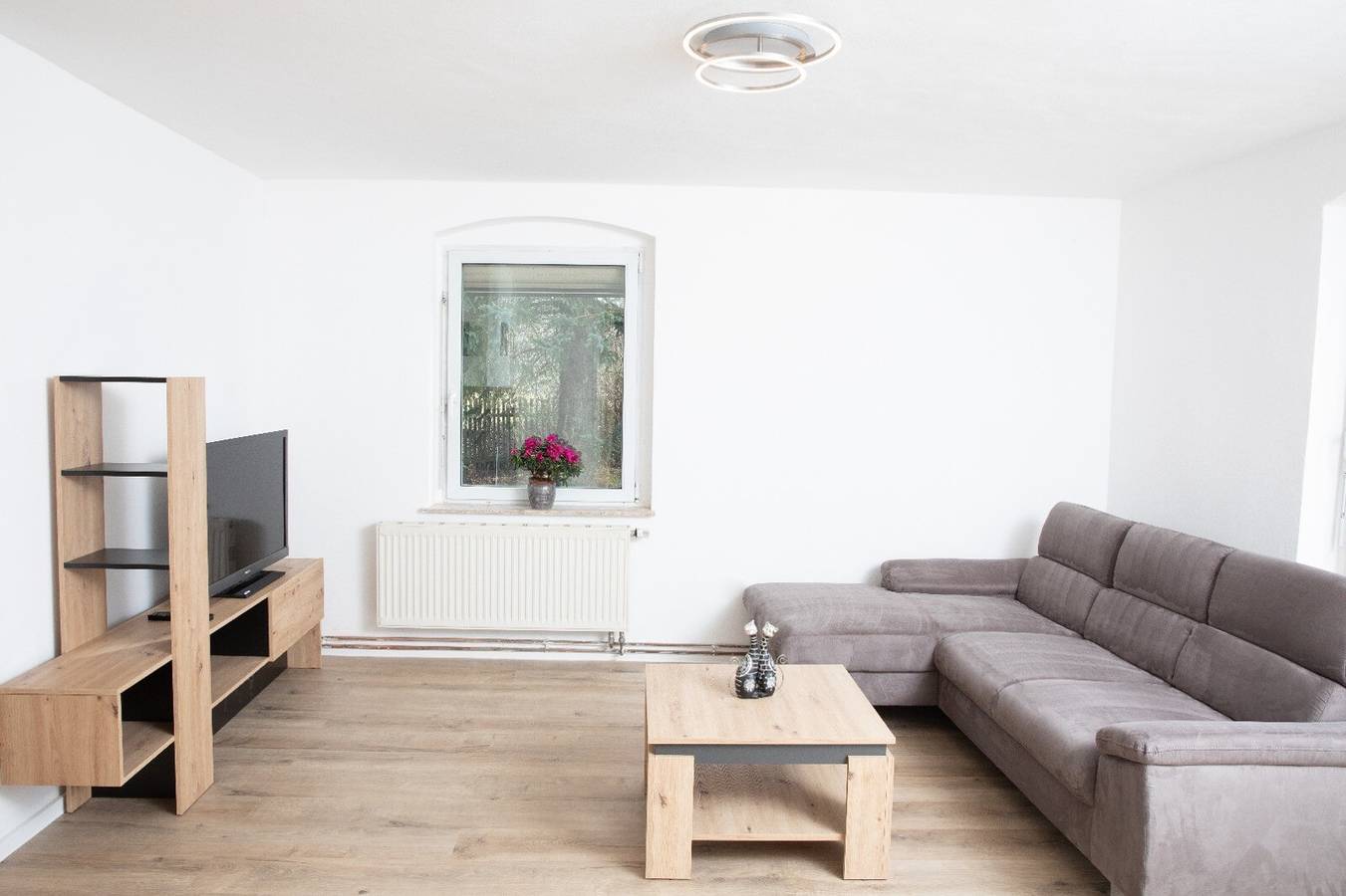 Ferienhaus 'Andrea Vacation' mit Gemeinschaftsgarten und Wlan in Döbeln, Chemnitz und Umgebung