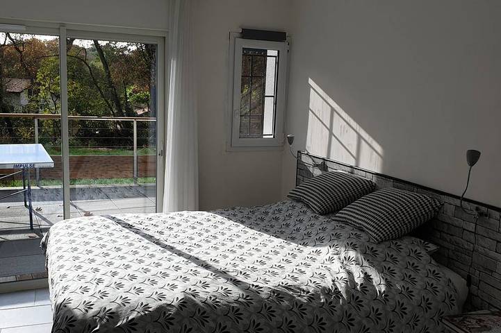 Gîte pour 8 personnes, avec balcon et jacuzzi, animaux acceptés à Boucau - 2