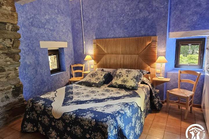 Location de vacances pour 9 personnes, avec piscine et jardin à Paulinet - 3