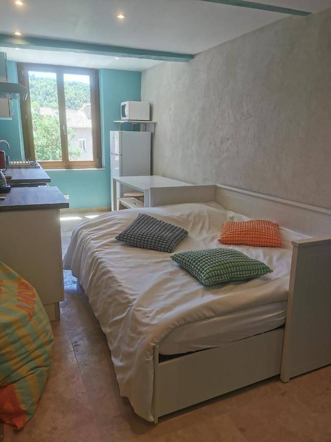 Location de vacances pour 4 personnes, animaux acceptés à Riez - 2