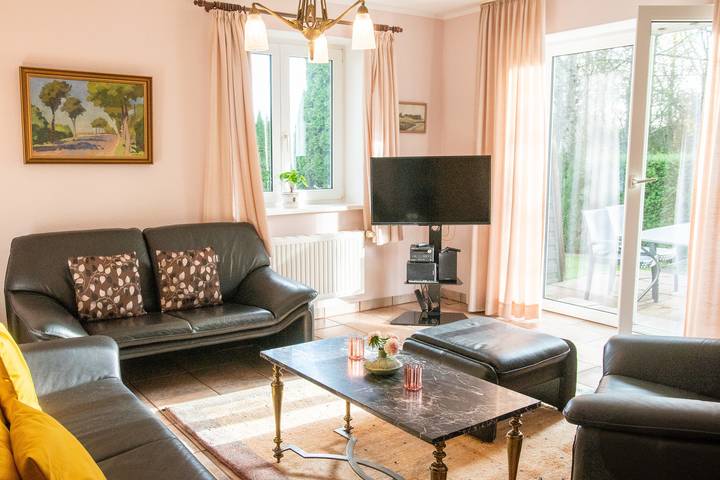 Ferienhaus für 5 Personen, mit Garten und Terrasse, kinderfreundlich