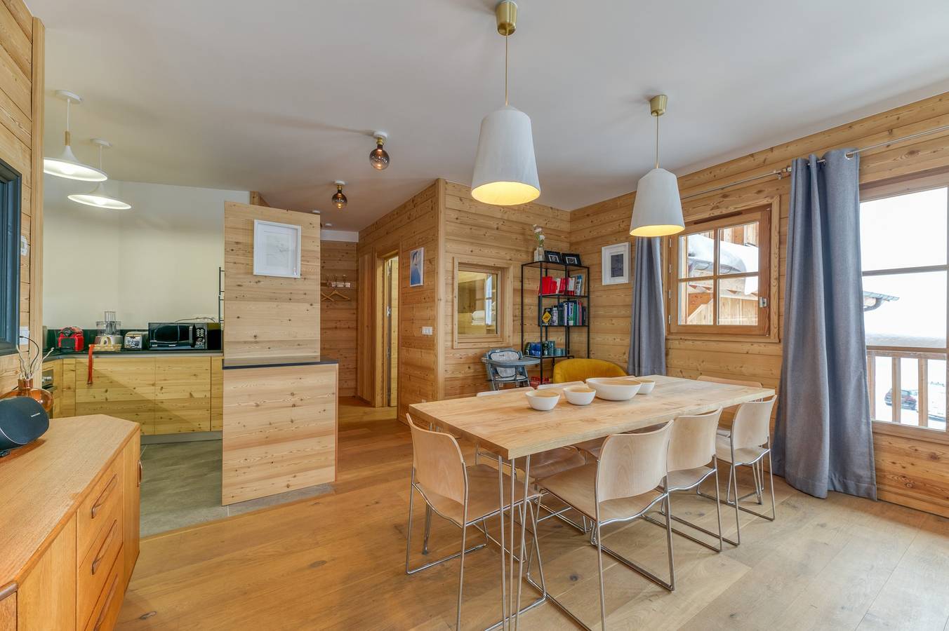 Apartamento entero, Apartamento 'Appartement Luxe 5 Étoiles Parnasse' con vistas a la montaña, terraza privada y Wi-Fi in Villard-Reculas, Parque Nacional de los Ecrins