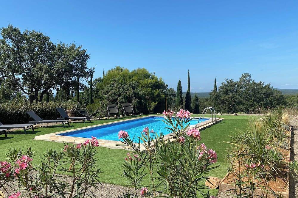 Villa Contemporaine Avec Piscine et Jardin, Proche Lacs et Gorges du Verdon in Aups, Brignoles region