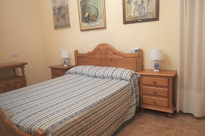 Location de vacances pour 7 personnes, avec balcon à Colera - 2