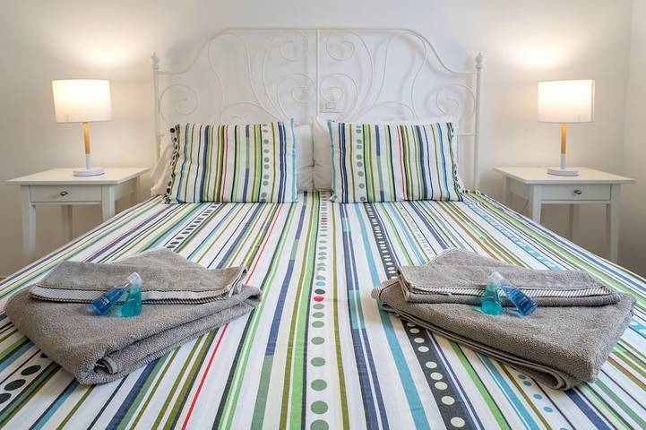 B1, in a small complex with communal pool 100m from the sea in Charco del Palo, Haría