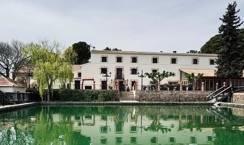 Hôtel pour 2 personnes, avec jardin et vue, adapté aux familles - 1