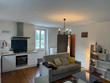 Gîte pour 4 personnes, avec jardin et vue à Upie