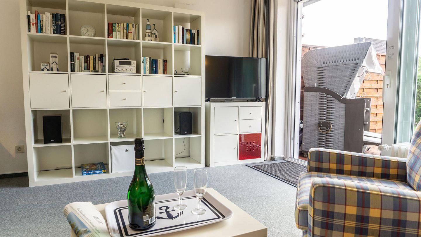 Ganze Wohnung, Komfortable Ferienwohnung Friesenbude mit Terrasse und Garten im ruhigen Garding in Garding, Eiderstedt