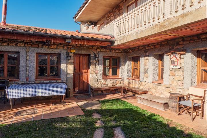 Casa rural para 8 personas, con Jardín en Posada de Valdeón