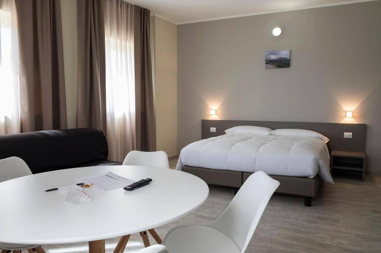 Hotel & Wellness Stella Delle Langhe in Govone, Langhe