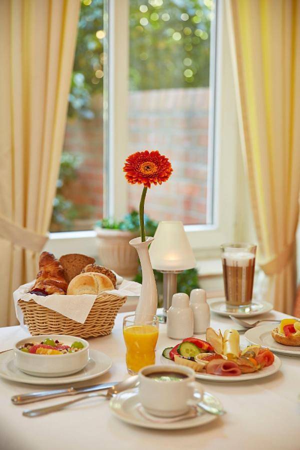 Hotel voor 2 personen, with tuin and uitzicht as well as terras, met huisdier in Stade