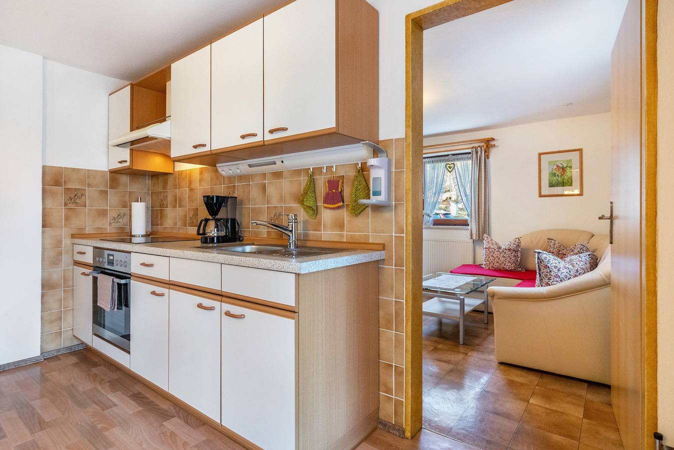 Vakantiewoning 'Kagerhuber' met bergzicht, privéterras en wifi, foto 6