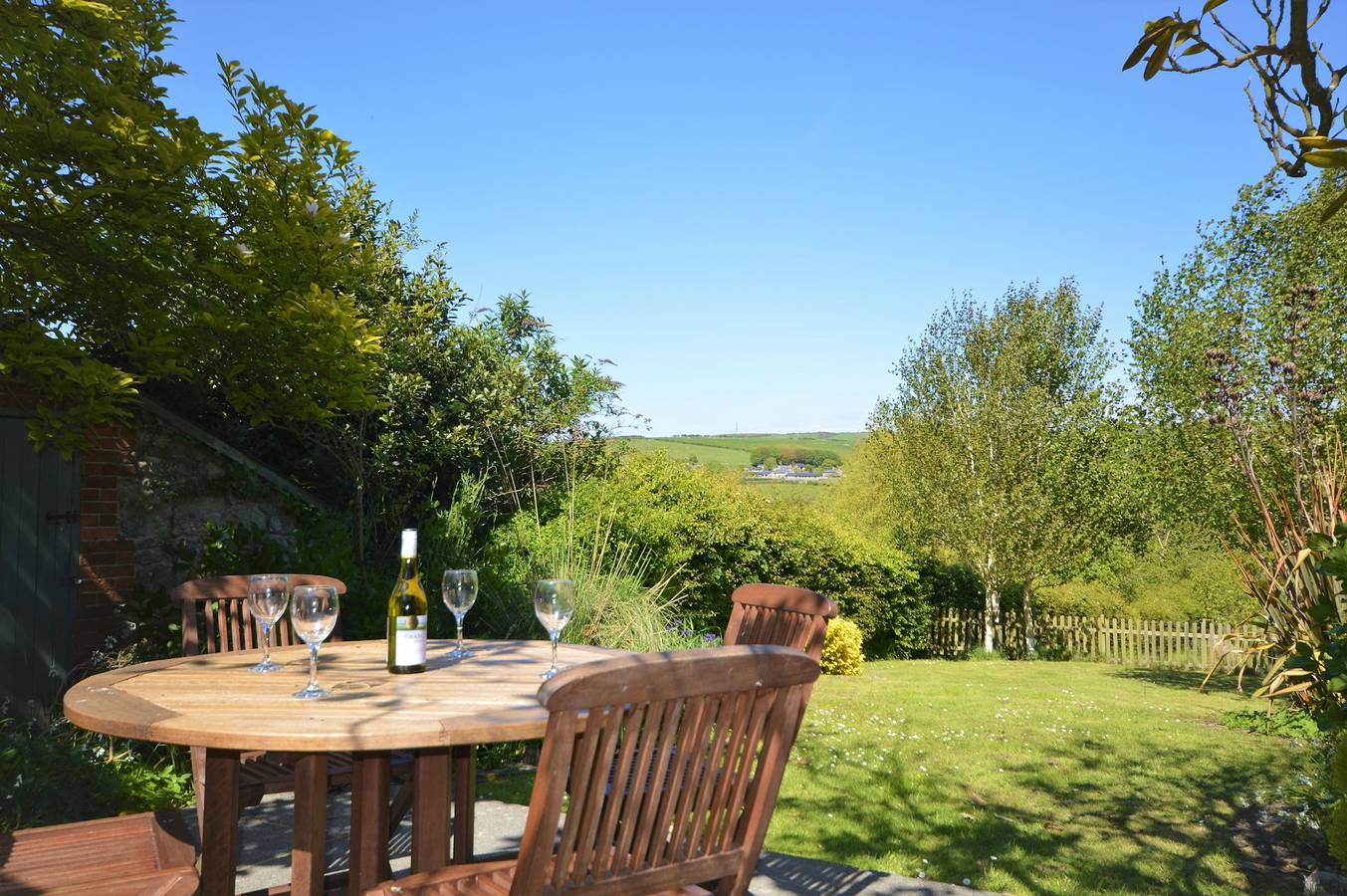 2 Farm Cottages in Niton and Whitwell, Isle of Wight