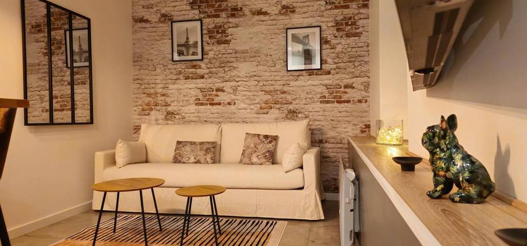 Gîte pour 2 personnes, avec terrasse ainsi que jacuzzi et jardin à Laon - 4