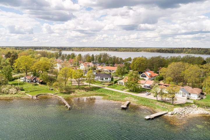 Location de vacances pour 3 personnes, avec Terrasse ainsi que Vue et Vue sur le lac à Kalmar