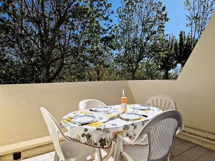 Studio pour 4 personnes, avec vue et terrasse, animaux acceptés