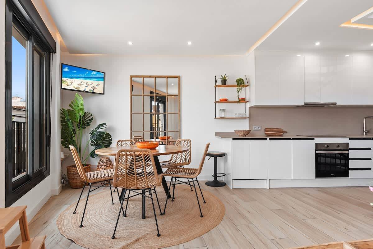 Appartement entier, Terrace in Estepona by Costarentals in Estepona Old Town, Estepona