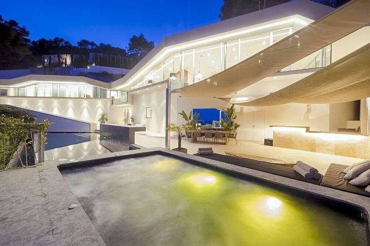 Villa pour 12 personnes à Roca Llisa