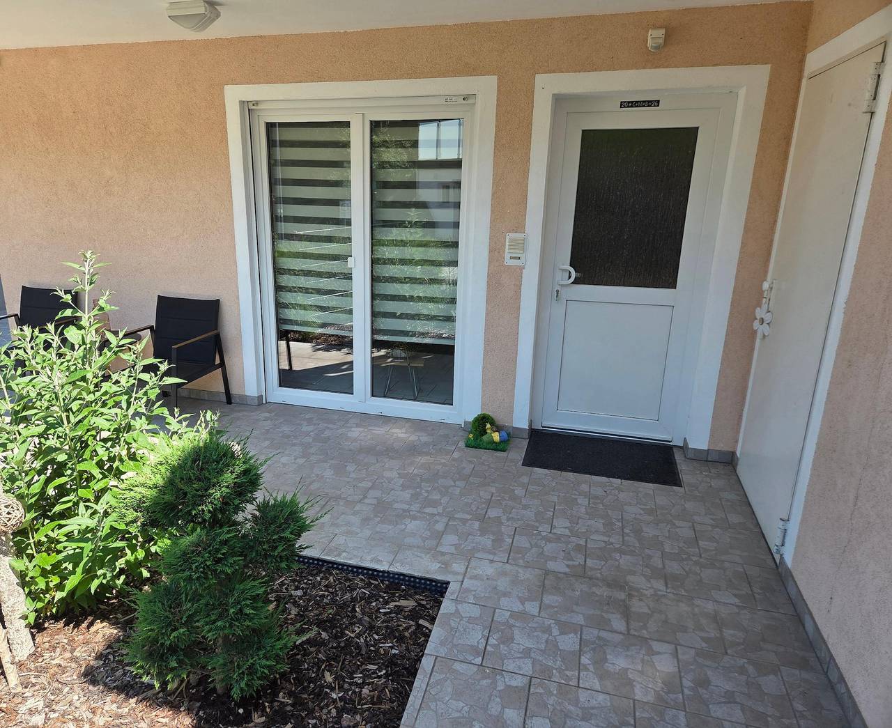 Ferienwohnung Bernhardswald - Ferienwohnung mit Terrasse und Garten
