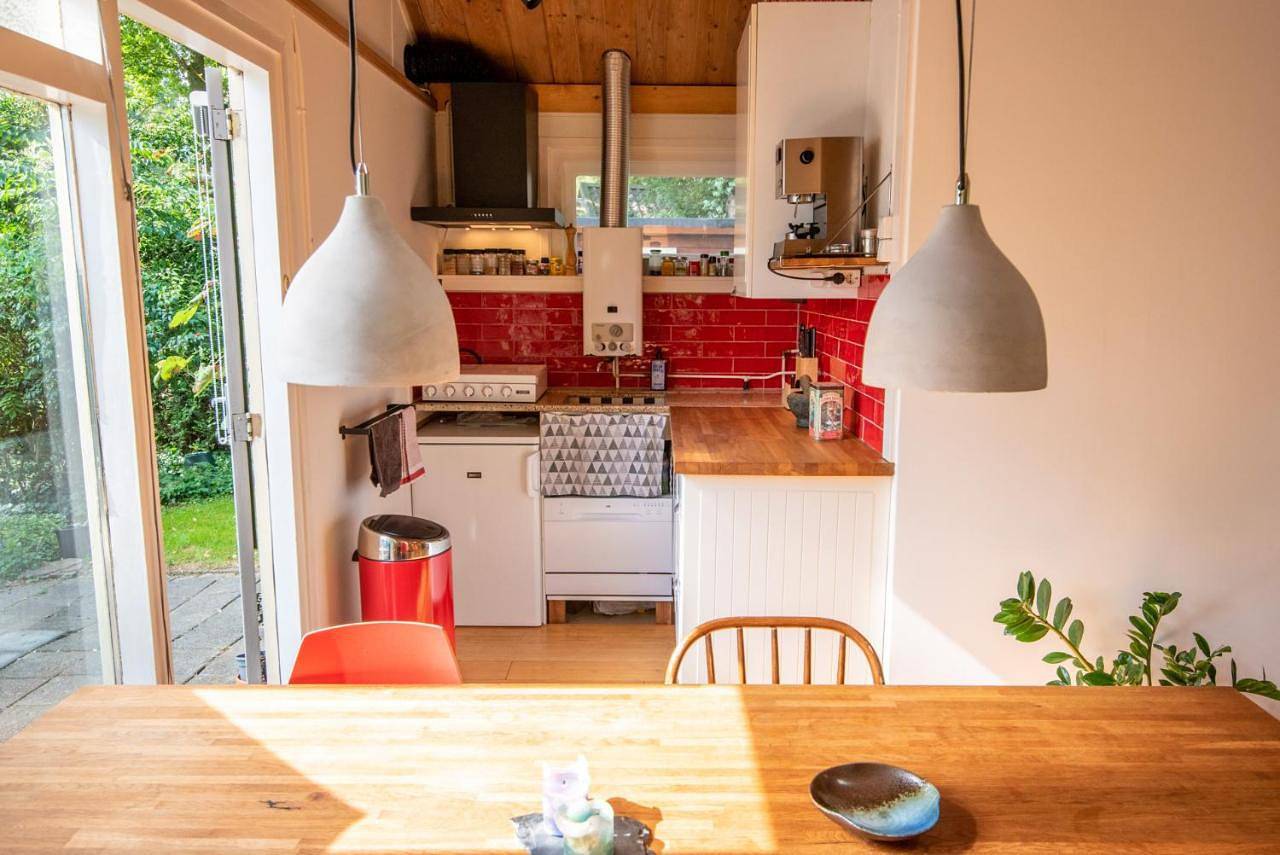 Cozy Tiny House 'Circumbendihouse' at the Veluwe and close to Veluwemeer in Ermelo, Veluwe