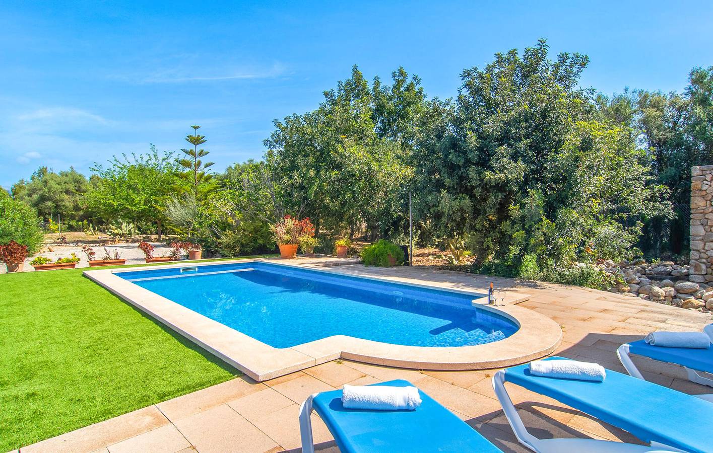 Acogedor Apartamento con Piscina, Cocina y Barbacoa en Búger in Campanet, Interior de Mallorca