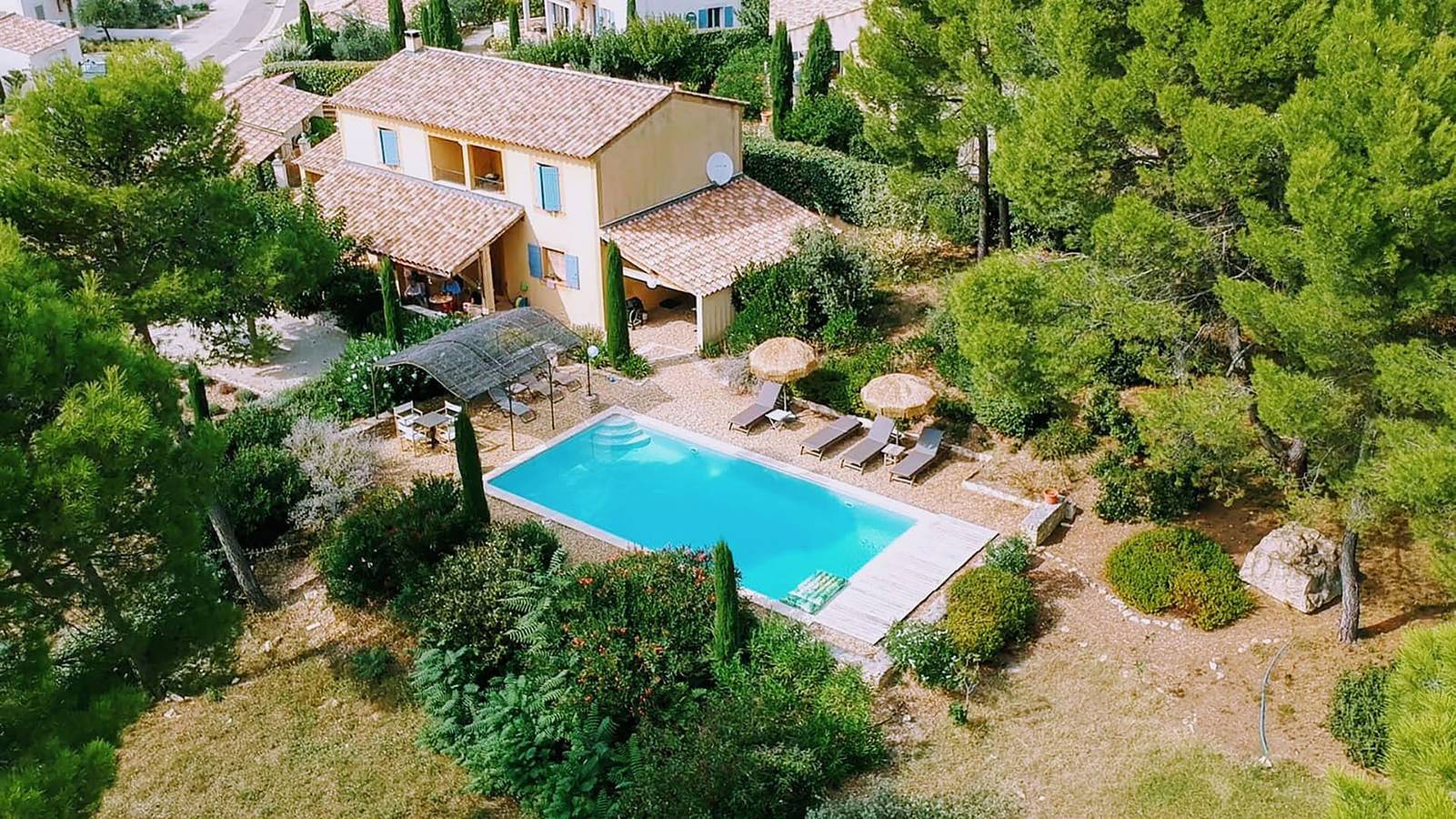 Gîte pour 6 personnes avec piscine in Fontaine-de-Vaucluse, Vaucluse