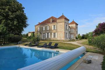 Château pour 30 personnes, avec jardin dans le Tarn-et-Garonne