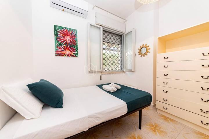 Villa pour 7 personnes, avec terrasse et jardin à Porto Cesareo - 4