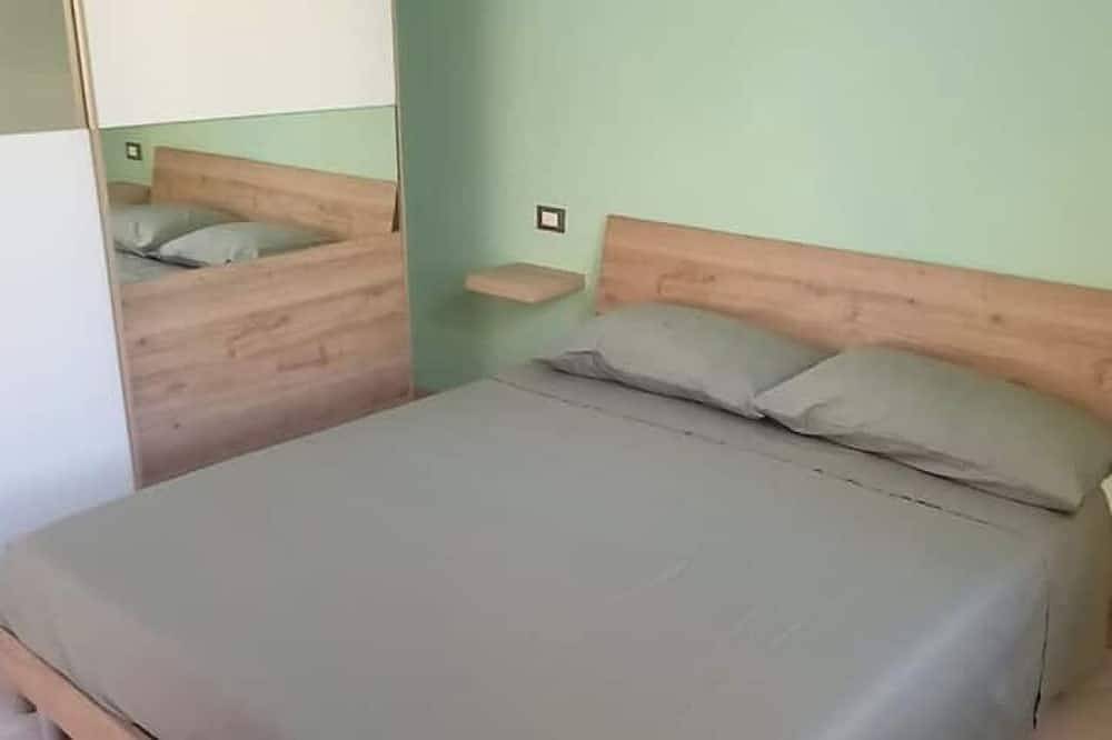 Ganze Wohnung, Cozy ground-floor mini apartment a few meters from Rimini's dockyard in Rimini, Rimini Provinz