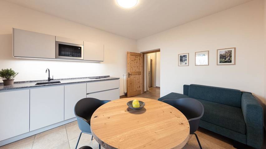 Ferienwohnung für 4 Personen, mit Balkon und Garten am Kalterer See