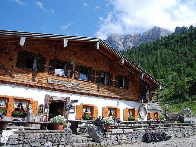 Ganze Ferienwohnung, Doppelzimmer in Vomp, Bezirk Schwaz