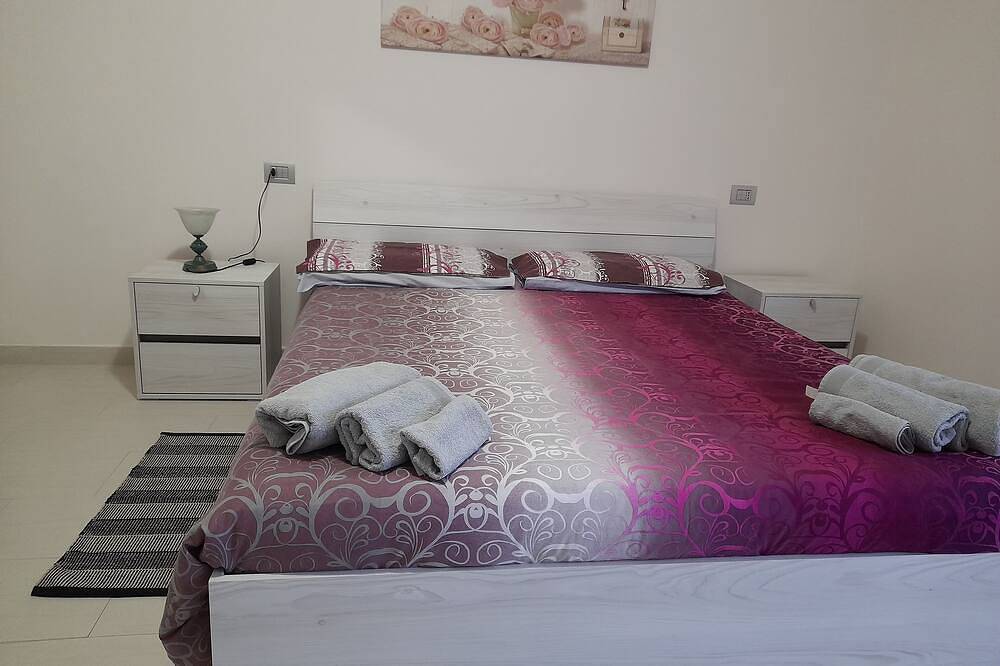 Ganze Wohnung, Comfortable apartment just minutes from the city in Selargius, Campidano