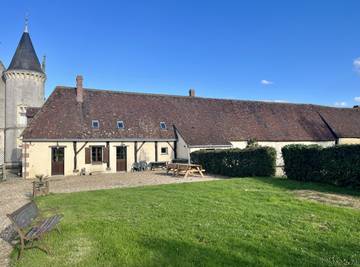 Gîte pour 15 personnes, avec jardin et terrasse dans Eure-et-Loir
