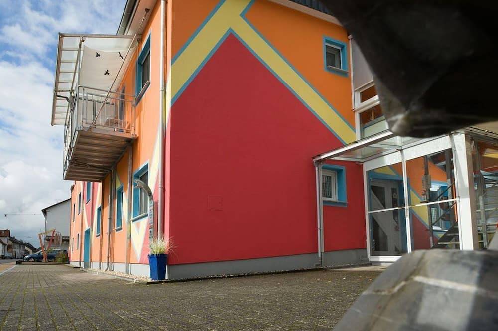 Ganze Wohnung, Deluxe Apartment - Junipro Apartments Haustadt in Beckingen, Saar-Nahe-Bergland