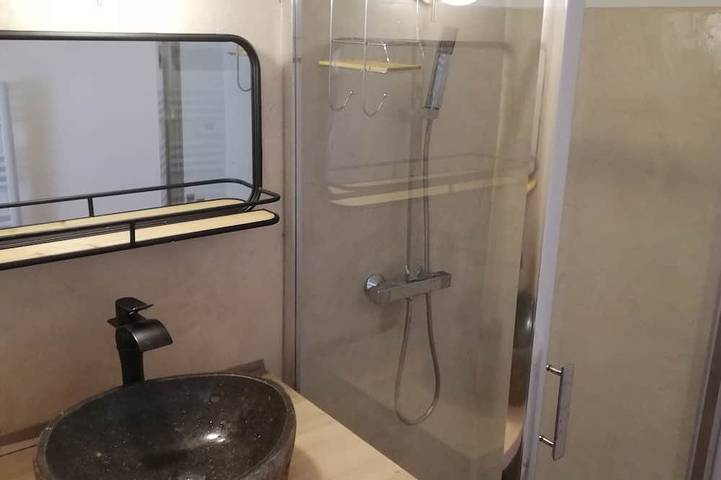 Location de vacances pour 2 personnes, avec jardin et terrasse à Saint-André-de-Roquepertuis - 4