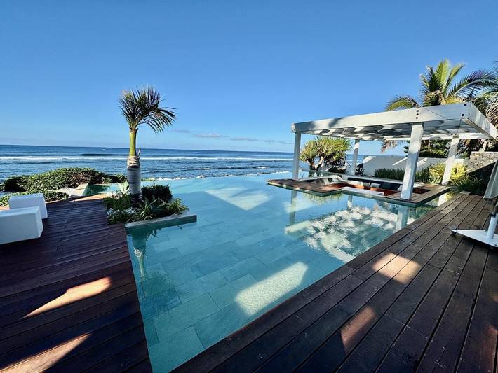 Villa pour 9 personnes, avec jardin ainsi que piscine et vue