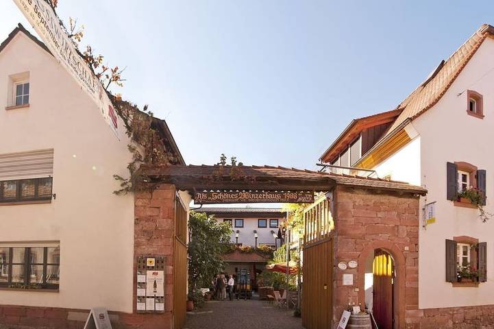 Ferienwohnung für 2 Personen, mit Terrasse in Leinsweiler - 2