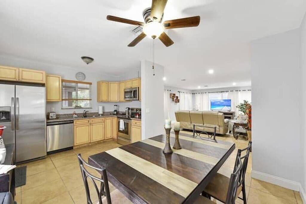 Casa Punta Plata by Pmi unit 2904 in Hollywood (Florida), Broward County