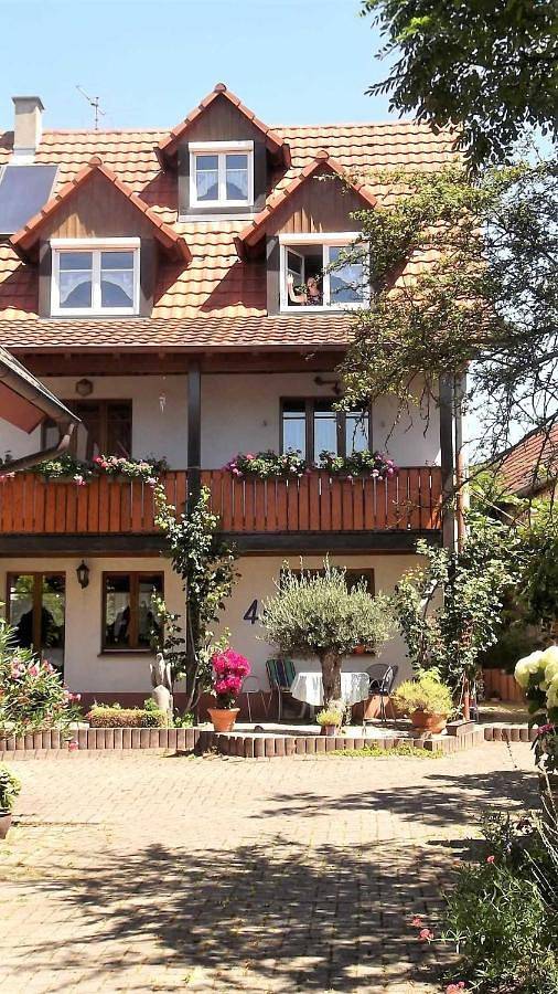 Gîte pour 6 personnes, avec balcon à Herbolzheim - 2