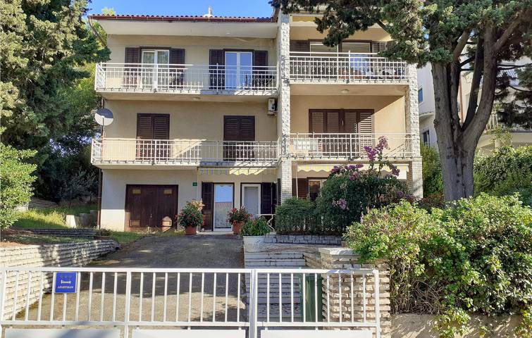 Ferienwohnung für 4 Personen, mit Terrasse in Pula-Medulin - 2