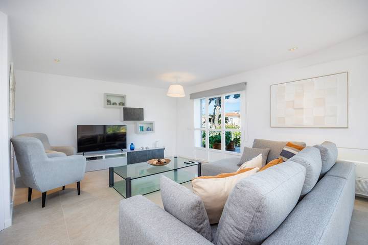 Ferienhaus für 12 Personen, mit Balkon und Garten sowie Sauna in El Arenal - 4